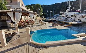 Guesthouse Augusta Insula